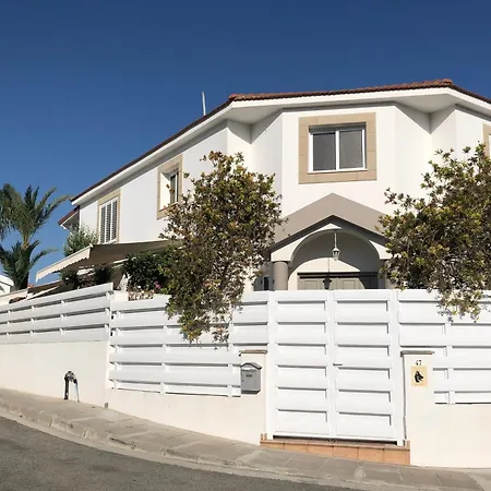Villa Andy-350 M From The *