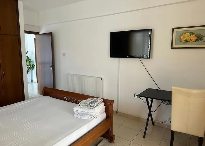 Andy-350 M From The * Λάρνακα