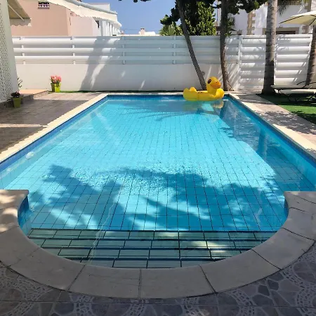 Villa Andy-350 M From The