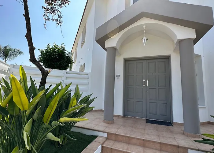 Villa Andy-350 M From The