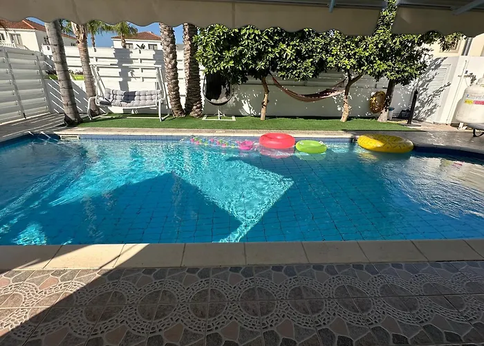 Вілла Andy-350 M From The